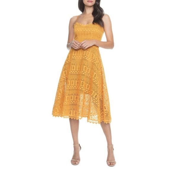 Dress the Population Dresses & Skirts - Dress The Population Brenna Lace Midi Dress